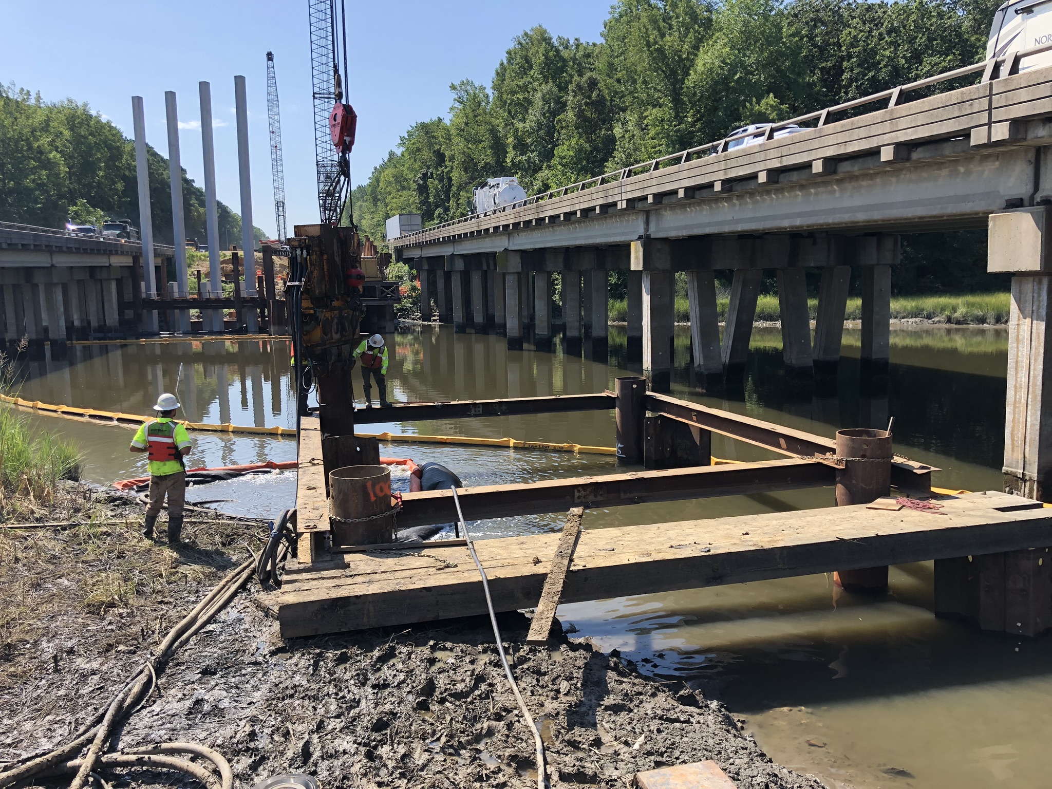 Temporary workbridge installation